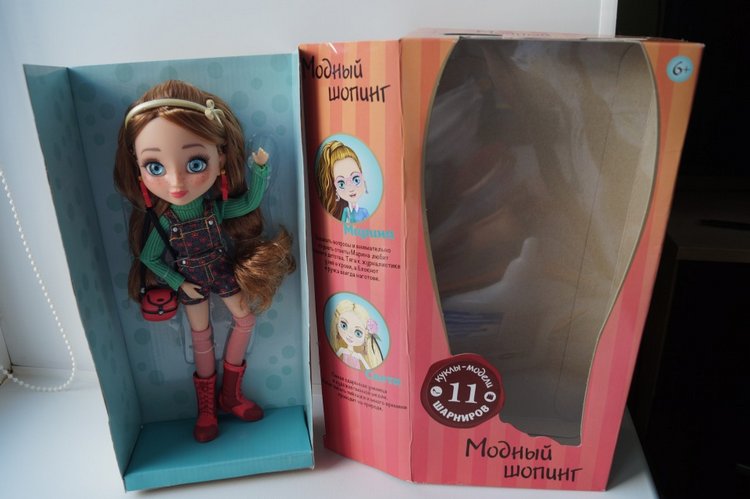 Привет, я Вика! Куклы из серии "Модный шопинг" (фото 7)