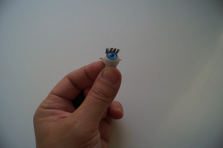 Третья июньская выписка. Как расцвела фарфоровая девочка. Чем заменить кукольный пейт