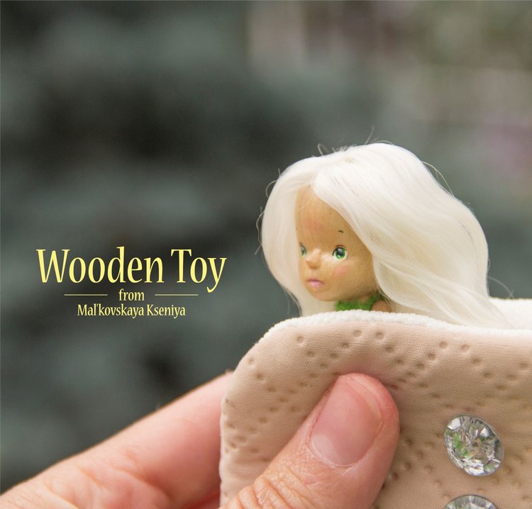 Куколка Одуваночка, маленькая деревянная фея и ее цветочный дом