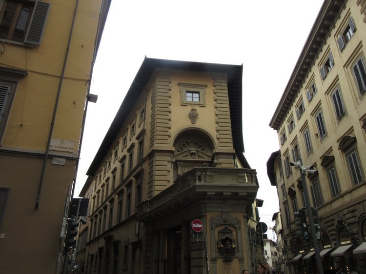 До пандемии. Путешествие по Италии, часть 3 (Флоренция, аутлет Барберино)