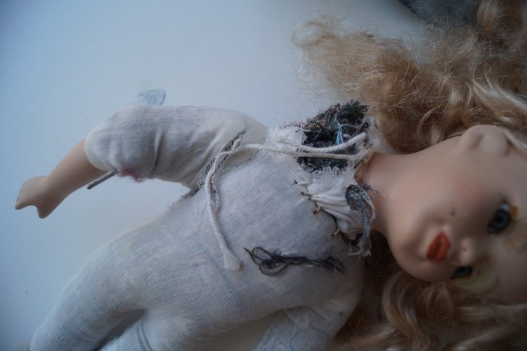 Третья июньская выписка. Как расцвела фарфоровая девочка. Чем заменить кукольный пейт