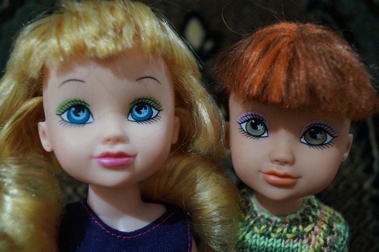 Четвёртая выписка февраля, которой могло не быть. Как заузить отверстие в шее советской куклы, чтобы голова не проваливалась