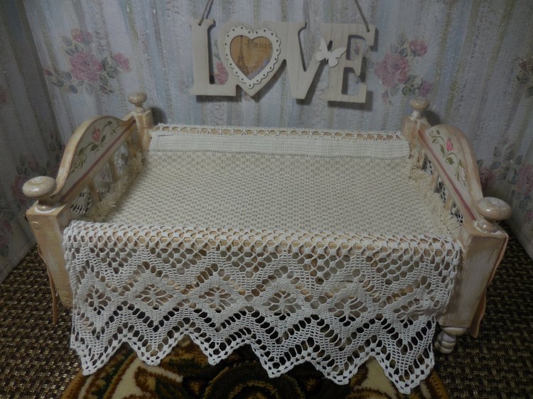 Доброй ночи, малыши, или кроватки в кукольном хозяйстве