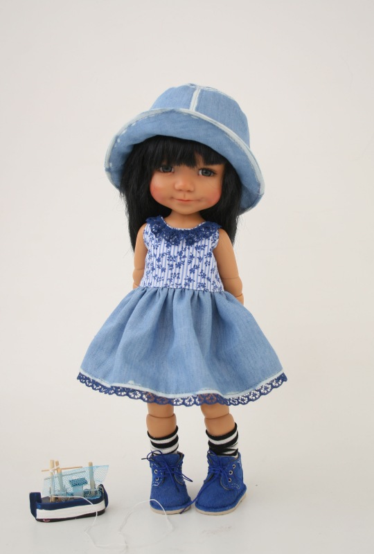 Одежда для девочек Meadow Dolls (28см)