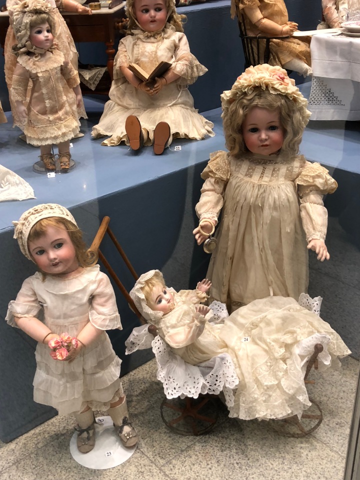 Искусство куклы. Гостиный двор декабрь 2018 - мой фотоотчет