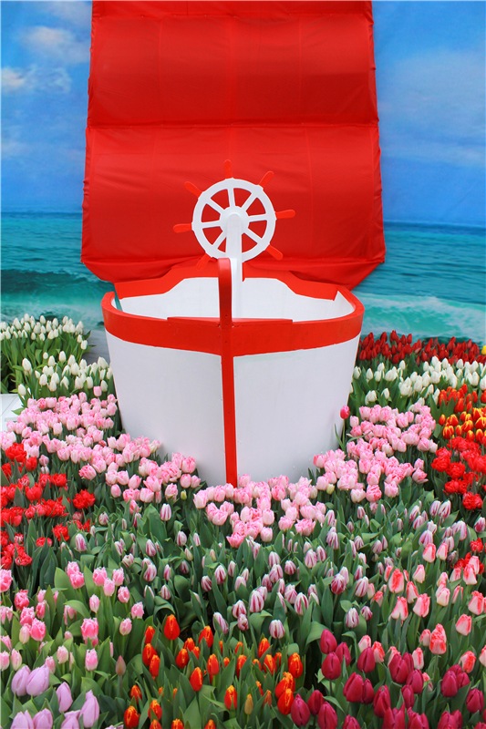 Тюльпановый Рай. Выставка тюльпанов в Твери. Mini Layla elf Sunkissed skin от Kaye Wiggs