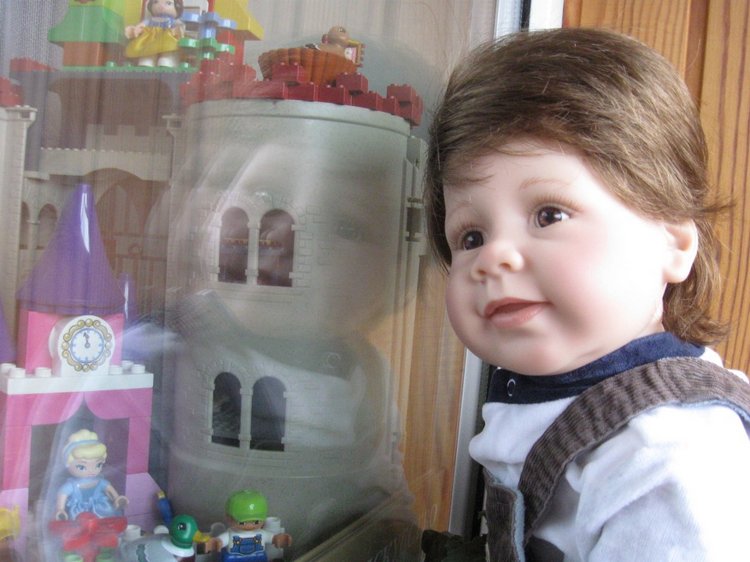 Было нас двое близнецов когда-то