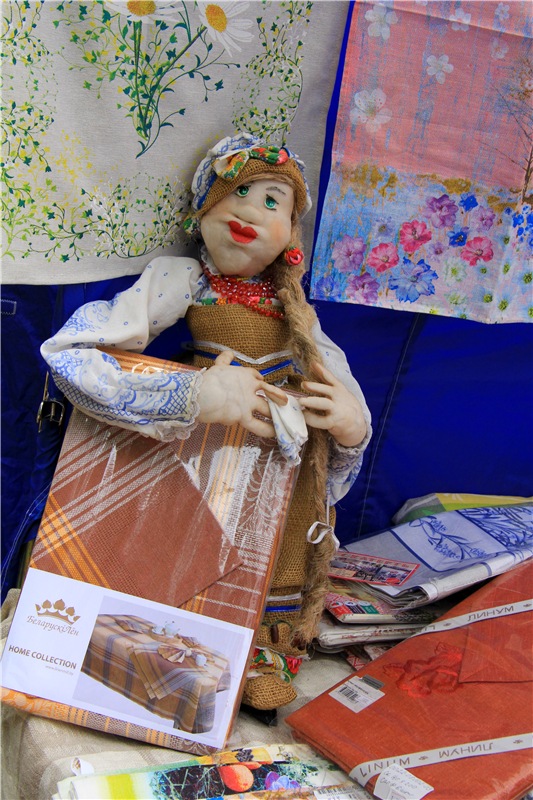 "Троицкие гуляния" в Василёво, 2018 год, продолжение. Архитектурно-этнографический музей под открытым небом. Василёво