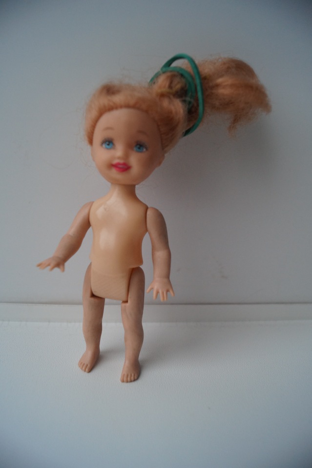 Вторая выписка декабря. Главная героиня нового года поправила своё здоровье. Лечим покусанные руки Барби, удаляем жир с