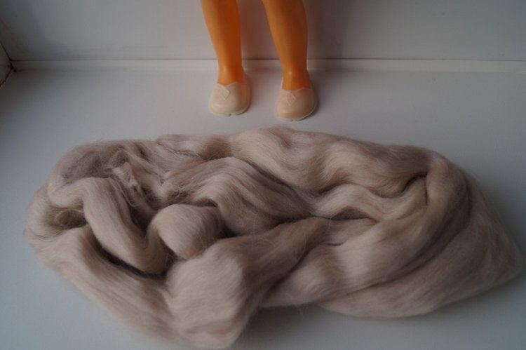 Четвёртая выписка февраля, которой могло не быть. Как заузить отверстие в шее советской куклы, чтобы голова не проваливалась