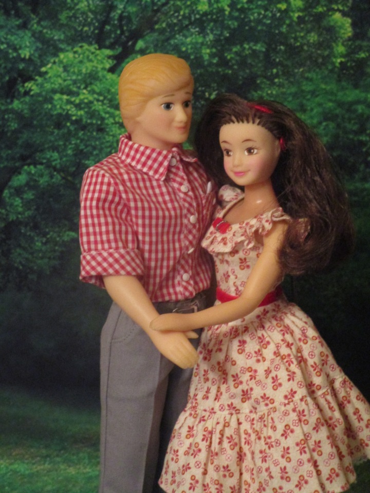 Вероника и Владислав. Прогулка в парке и примерка туфелек (фото 5)