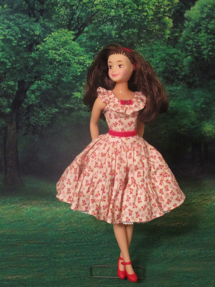 Вероника и Владислав. Прогулка в парке и примерка туфелек (фото 7)