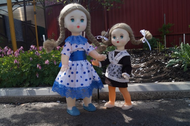 Вы любите топики про лечение кукол? Тогда вам сюда