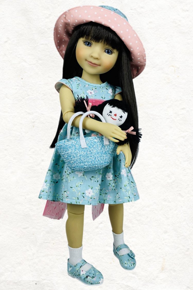 Прогулки с Сарой и Беллой RubiRed Galleria/Effner