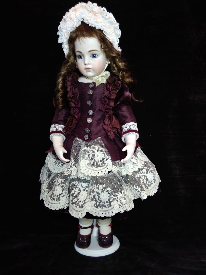 Красавица Шанталь — Антикварные куклы Bru (Брю) и реплики: Bru Jne