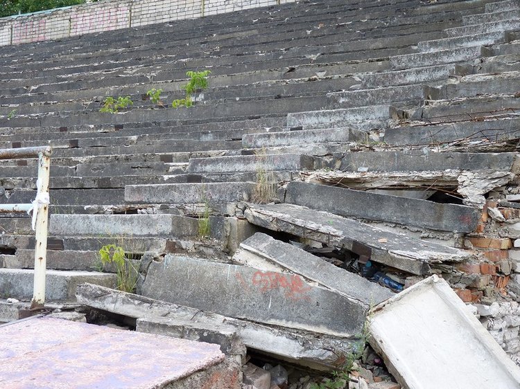 По следам ушедшего 1... Советский заброшенный стадион "Электрон". Часть 1 (фото 10)