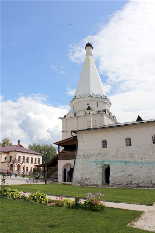 Любимая Старица. Свято-Успенский мужской монастырь