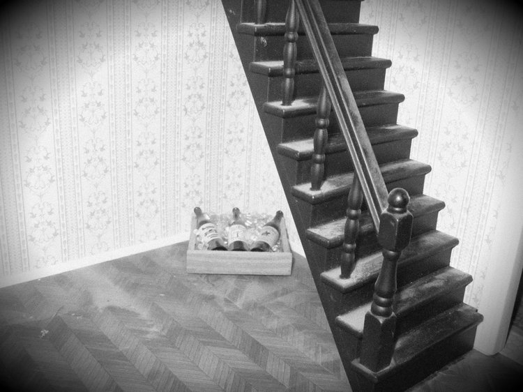 Грустный топик о доме Грелль