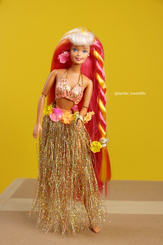 Презентация посылок — Куклы Barbie (Барби): Looks (фото 10)