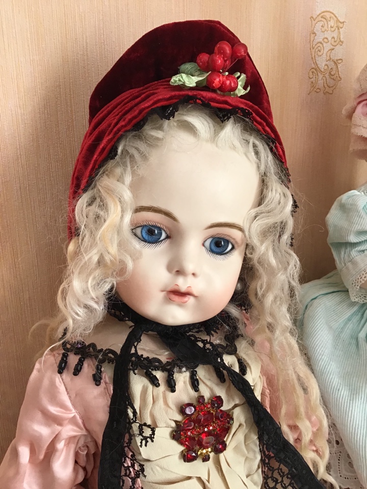 Тайны и ягоды любят все. Мой новый бонет "Остролист" | Бэйбики Тайны и ягоды любят все. Мой новый бонет "Остролист" (фото 10)