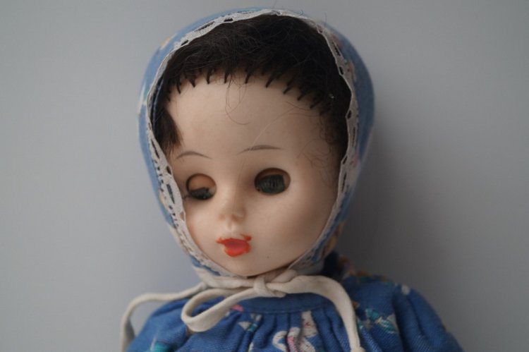 Четвёртая выписка октября. Лечим глазки советской кукле. Мишутка из 90-х стал как новенький! Четыре Барби обрели головы