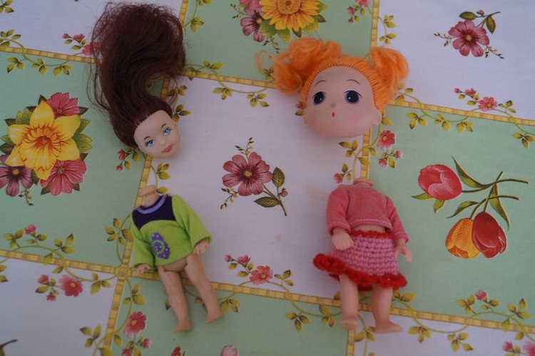 Куклы с разным состояние здоровья долго стояли в очередь у дверей кукольной лечебницы | Бэйбики Куклы с разным состояние здоровья долго стояли в очередь у дверей кукольной лечебницы