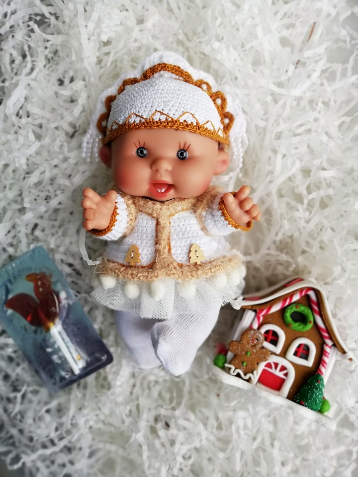 Снегурочка, пупс Nines d'onil 21 см (фото 6)