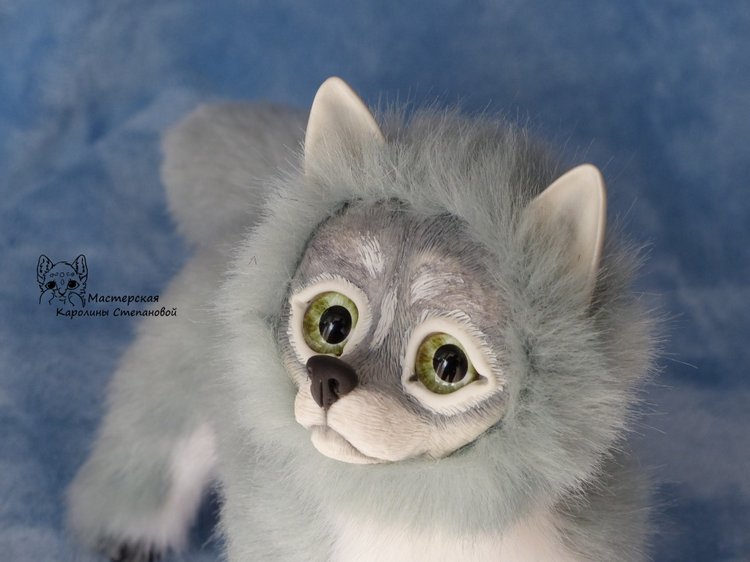 Серый волчонок, храбрый... маленький... Но с большим сердцем