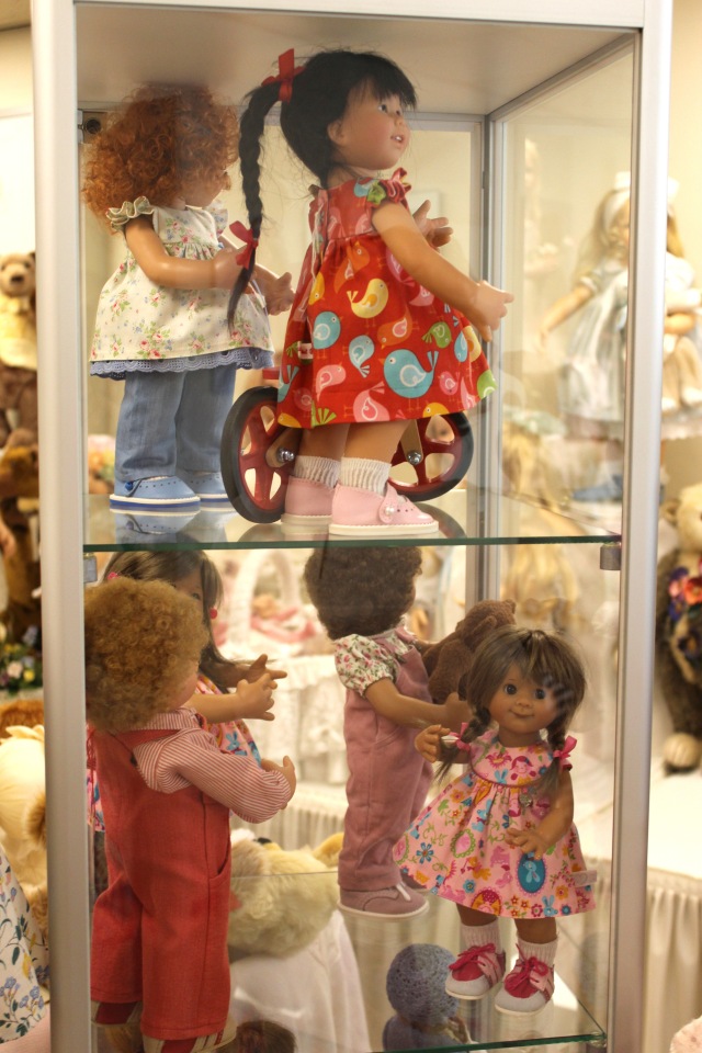 Летняя встреча коллекционеров в магазине кукол. Заключительная часть