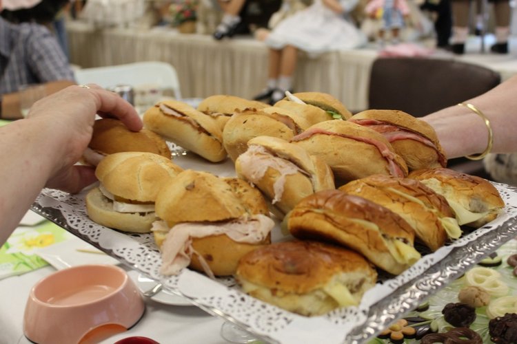 Летняя встреча коллекционеров в магазине кукол. Заключительная часть