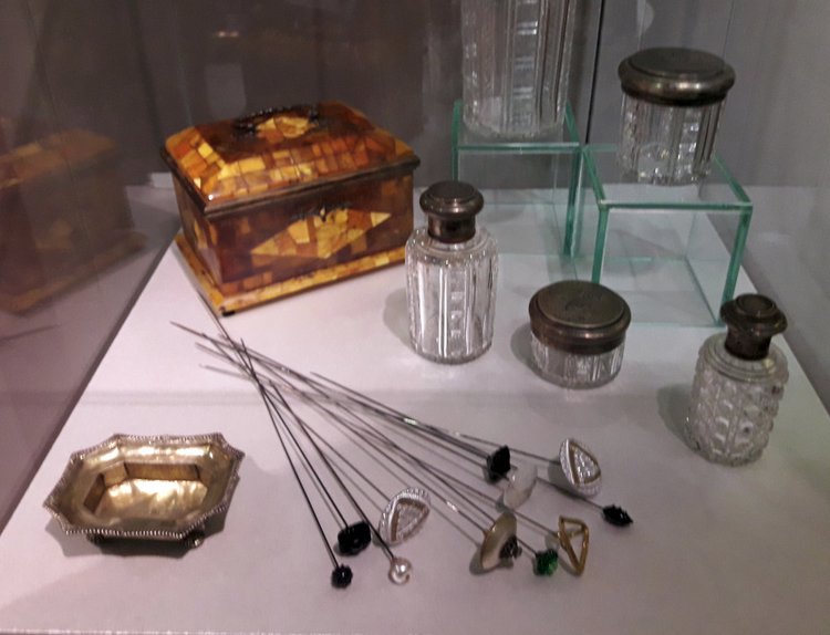 Выставка "Узоры свадьбы кружевной". Зал 1