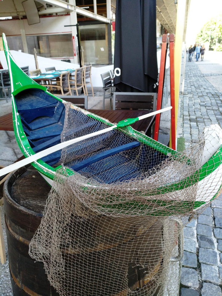 Тайна моего имени. Часть десятая. Португалия, Лиссабон. От Лесли просто нет житья