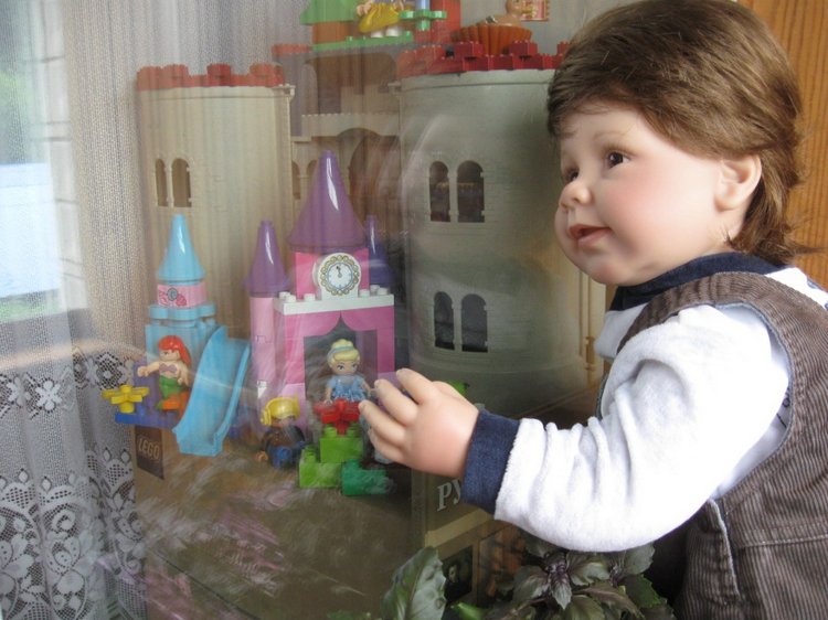 Было нас двое близнецов когда-то