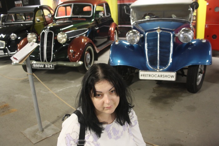 Петербург: выставка ретро автомобилей