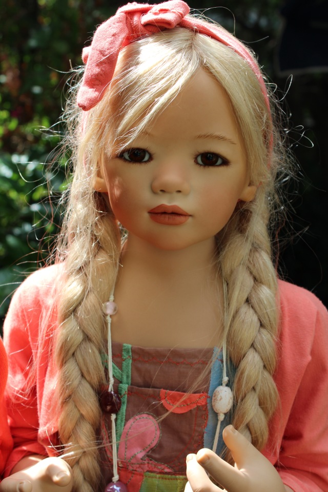 Две сестрички, две Анны Лу - часть вторая. Оранжевый бум