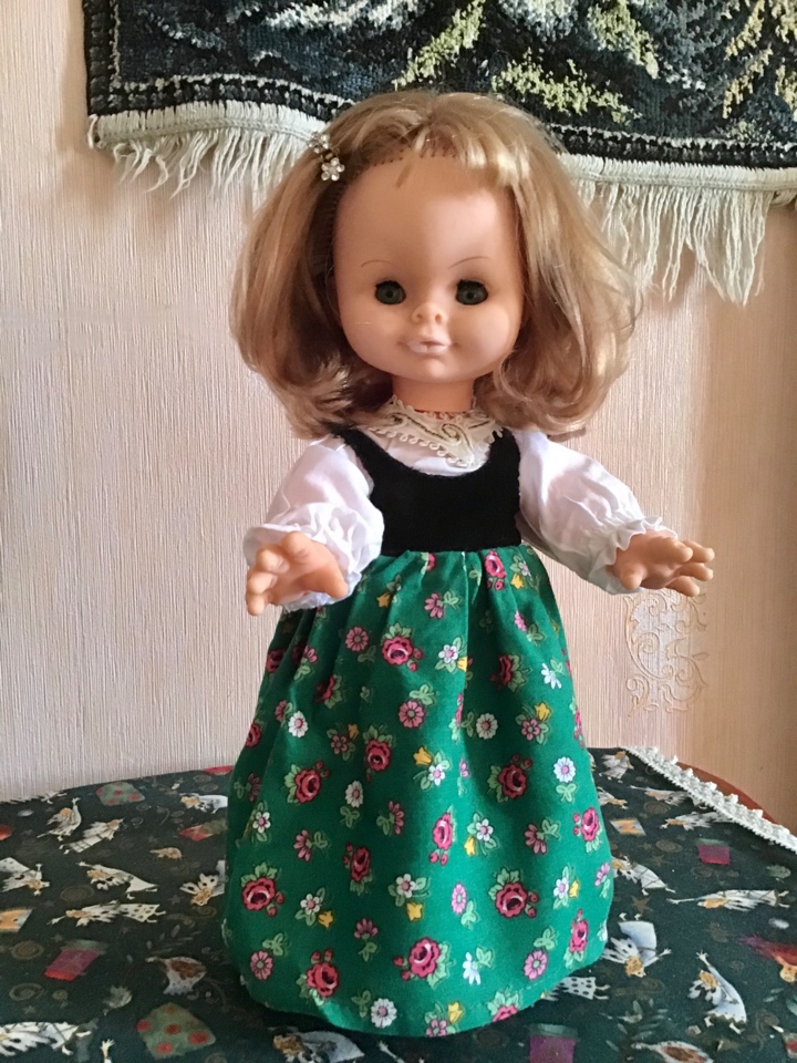 Помогите опознать! «Шикарная чмара» или « Любительница пирожков «немецкого происхождения