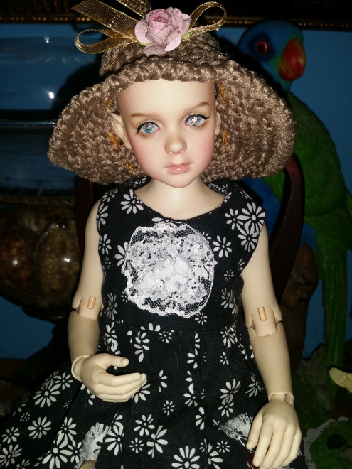 В поисках образа. Розочка примеряет парички. Опросник (фото 9)