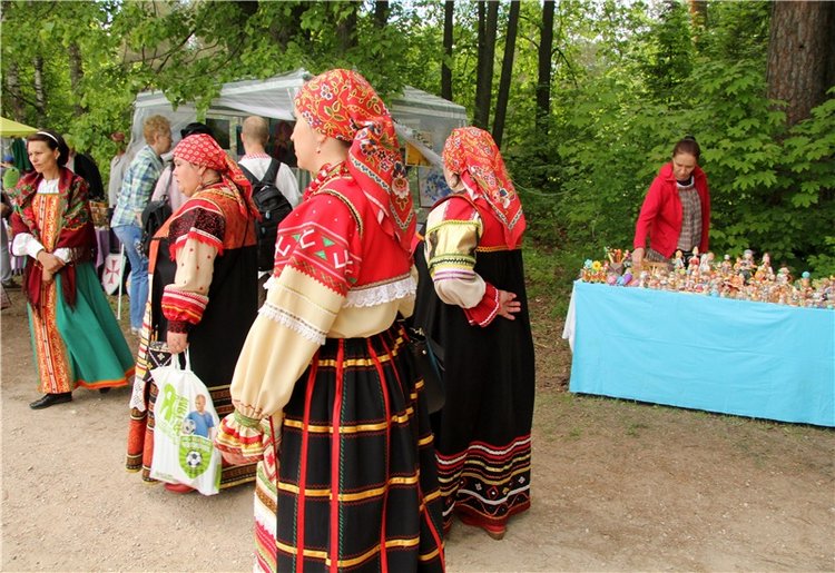 "Троицкие гуляния" в Василёво, 2017 год, продолжение. Архитектурно-этнографический музей под открытым небом "Василёво"