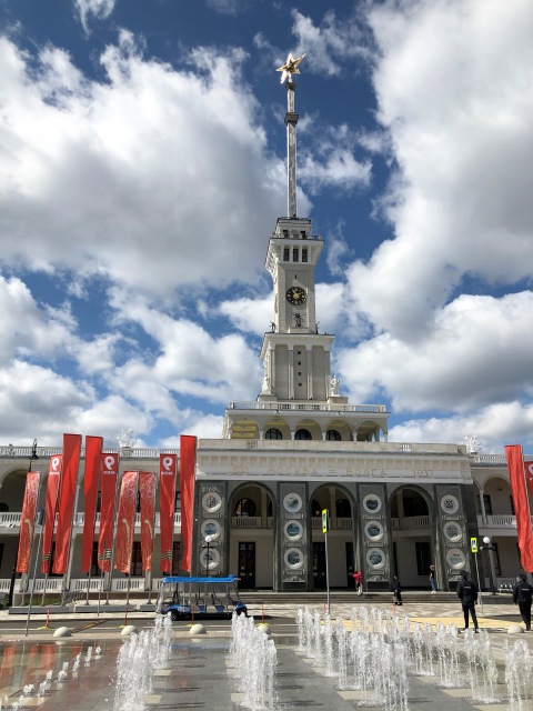 Тони Старк: приключения без брони. Был месяц май, половина первая