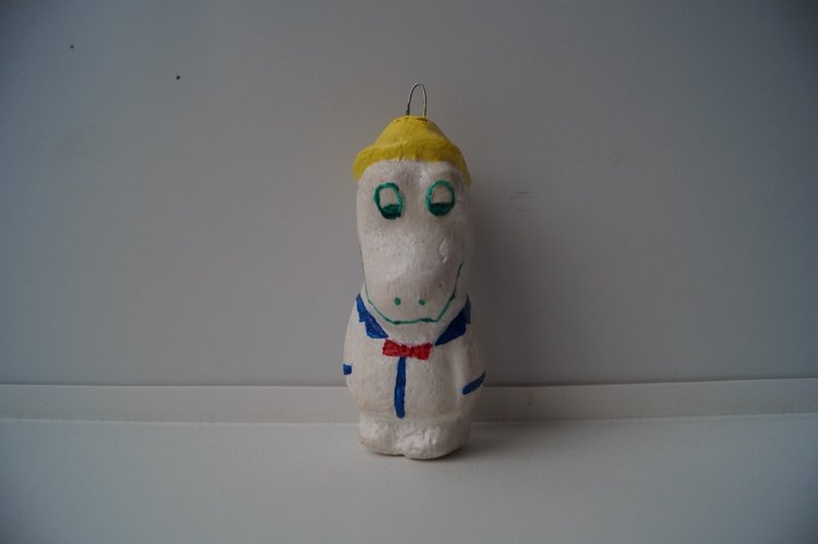 Третья выписка декабря. Ещё одна ёлочка здорова! Как починить шейное крепление кукломужчины (мои ошибки и способы их