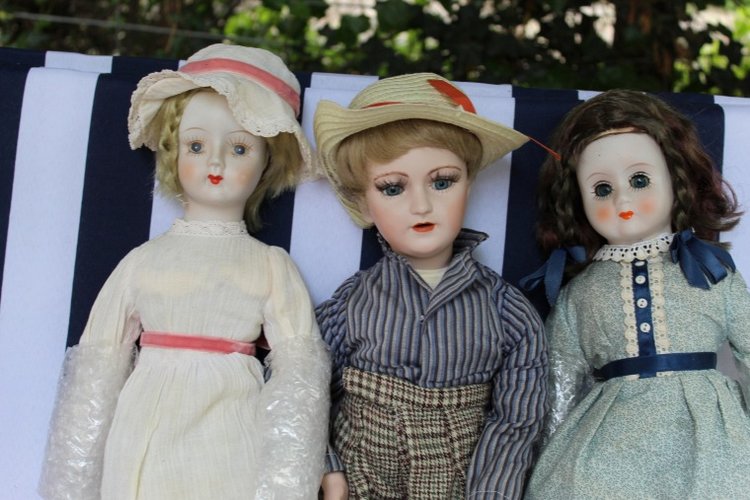 Большая коллекция Винтажных реплик с антикварных кукол