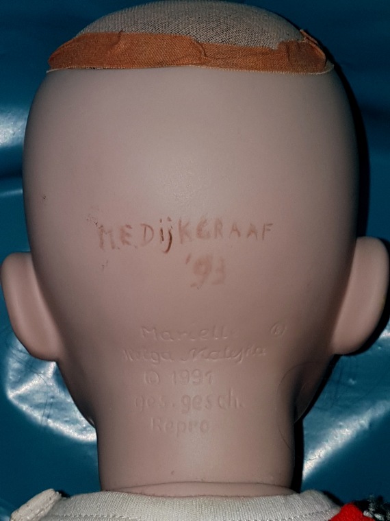 Большая коллекция Винтажных реплик с антикварных кукол