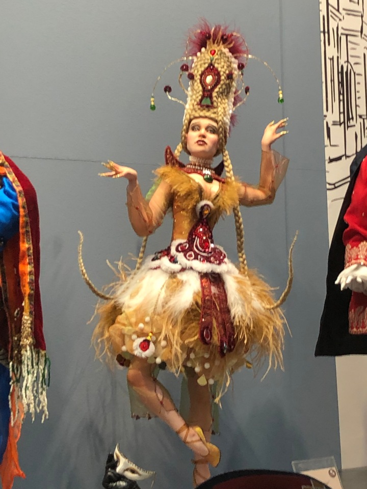 "Искусство куклы" 2019 - приглашаю прогуляться по выставке... ч.1