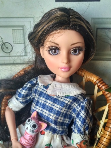Кукла с красивыми глазами - 2