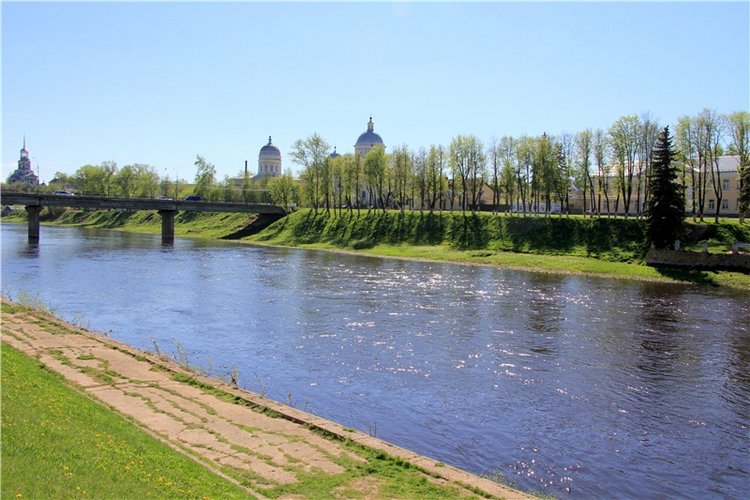 Одуванчиковая нежность, прогулка по Торжку