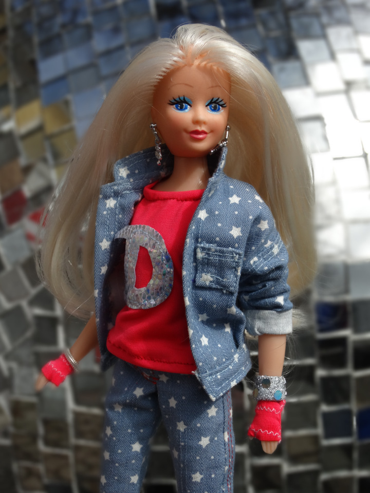 Стиль 90-х для российских кукол (фото 3)