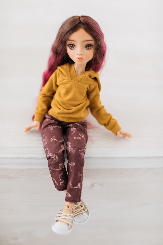 Эмили собрались на Весенний бал кукол