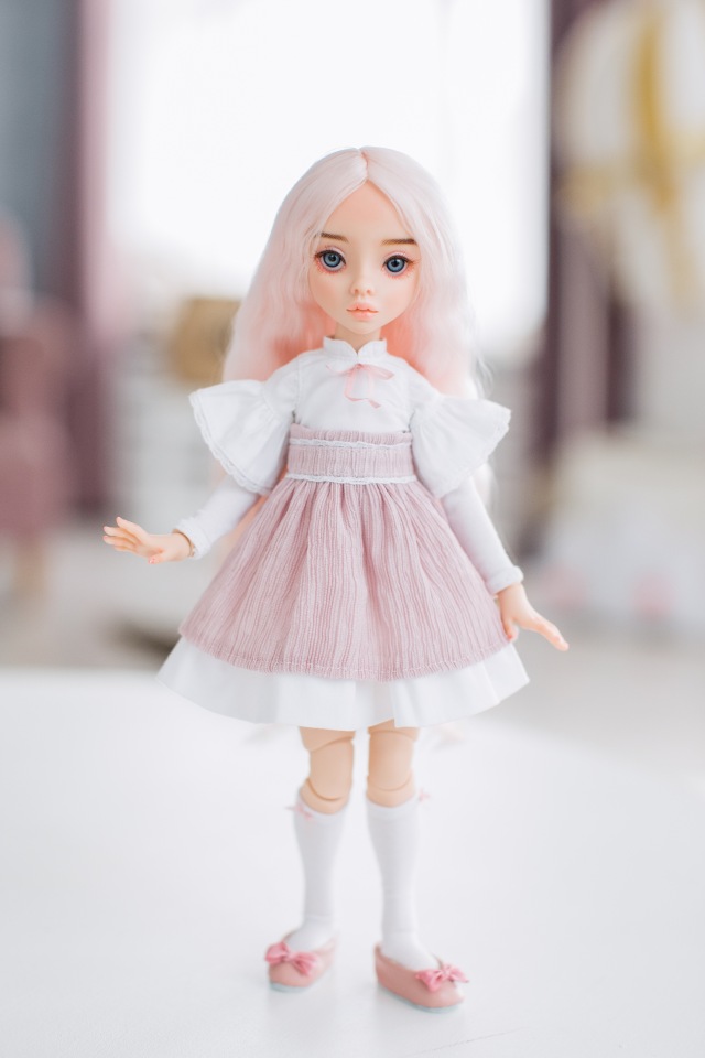 Эмили собрались на Весенний бал кукол