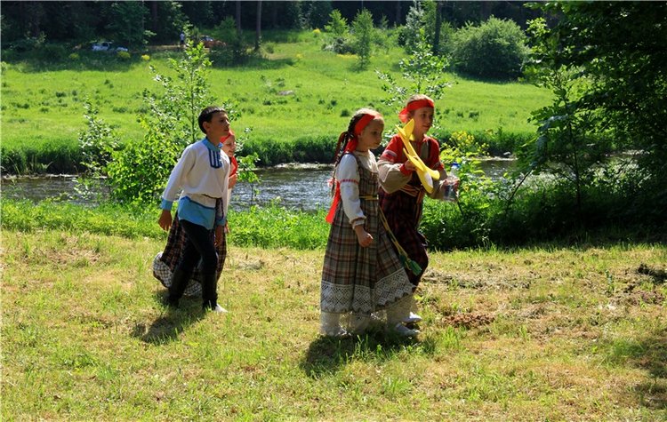 "Троицкие гуляния" в Василёво, 2019 год, заключительная часть. Архитектурно-этнографический музей под открытым небом