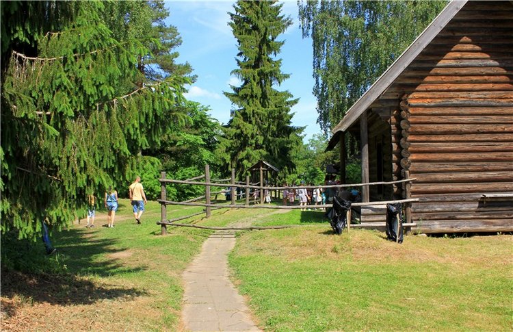 "Троицкие гуляния" в Василёво, 2019 год, заключительная часть. Архитектурно-этнографический музей под открытым небом Василёво